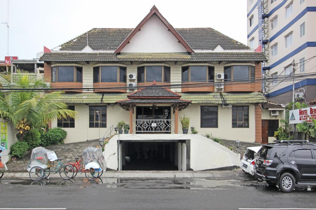 Reddoorz Near Malioboro Tugu Station Jogja Guest house Yogyakarta